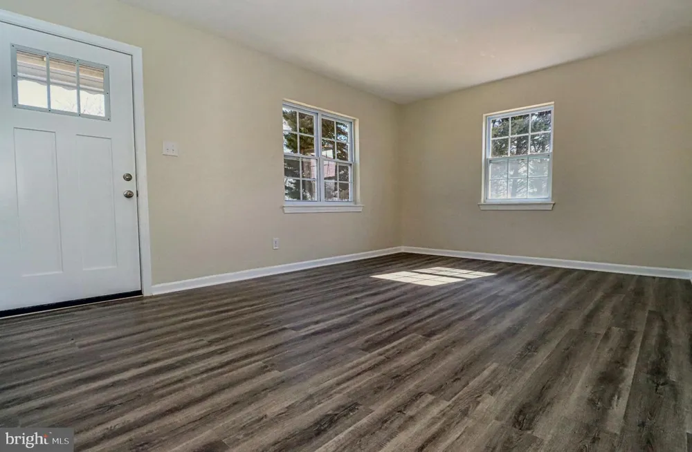 2020 S POLLARD STREET Arlington, VA 22204