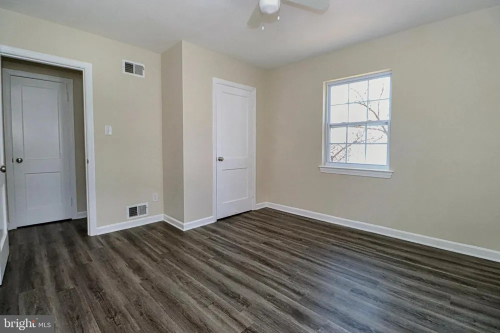2020 S POLLARD STREET Arlington, VA 22204
