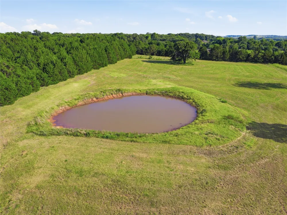 E 5750 ROAD Jennings, OK 74038