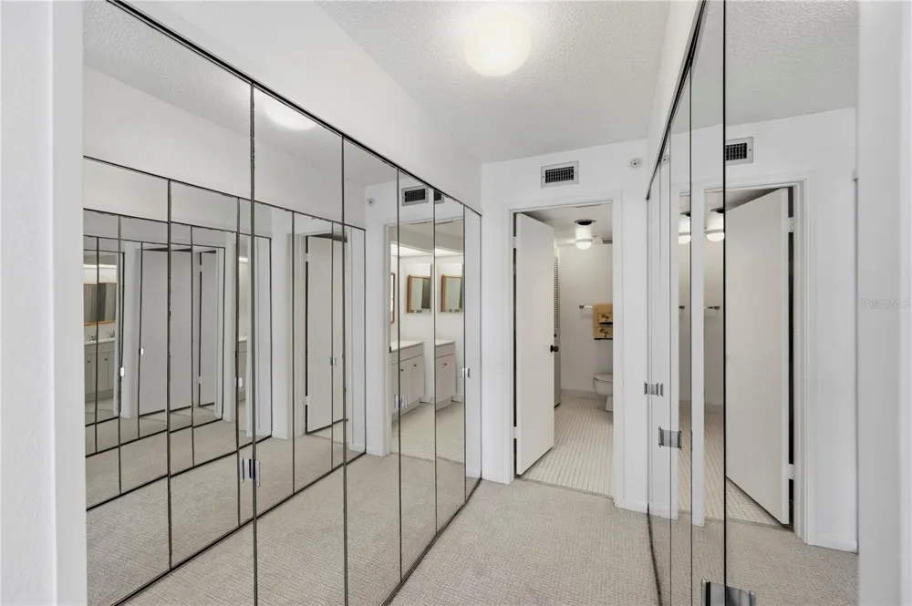 400 ISLAND WAY #411 Clearwater, FL 33767