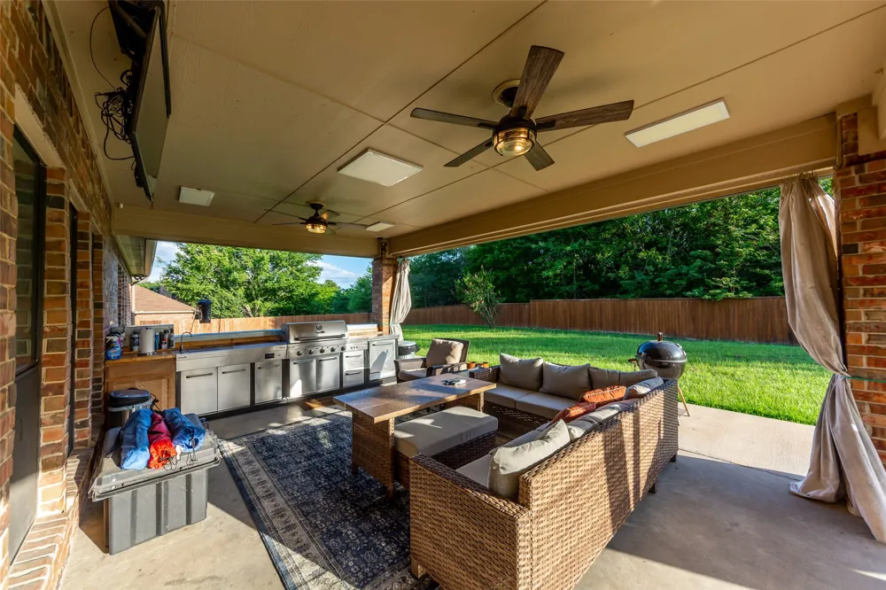 10528 Lago Vista Quinlan, TX 75474