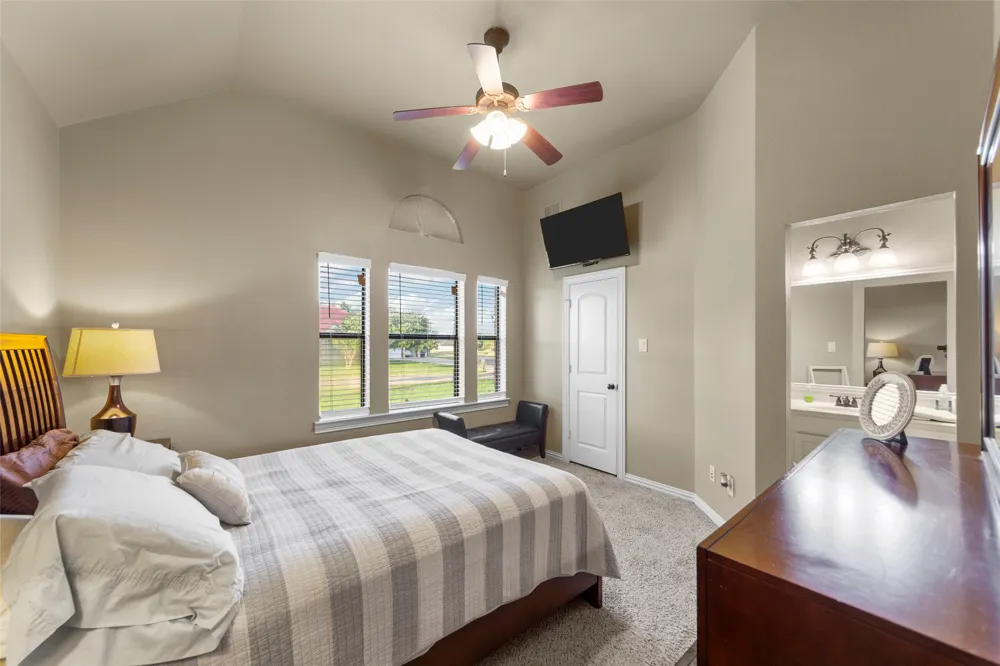 10528 Lago Vista Quinlan, TX 75474