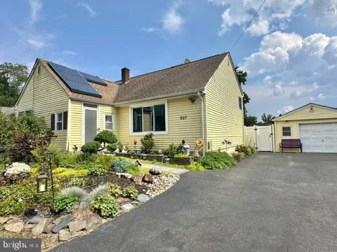 227 OLD STAGE ROAD
