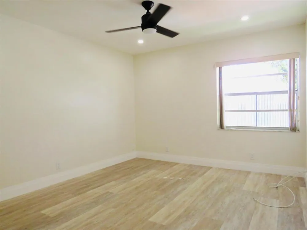 557 BURGUNDY L #557 Delray Beach, FL 33484