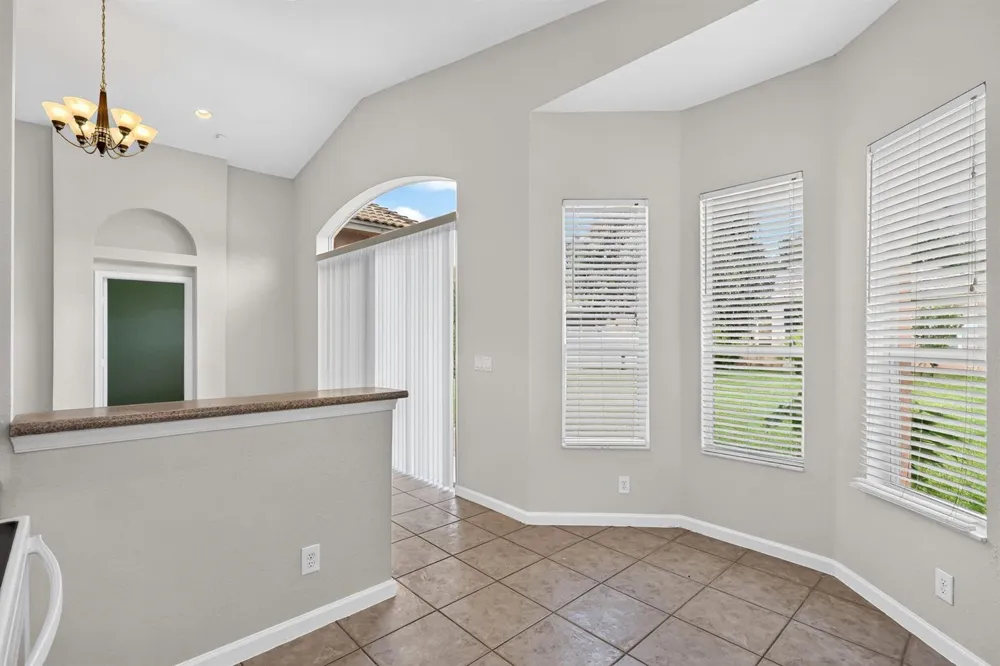 5614 SUNBERRY CIRCLE Fort Pierce, FL 34951