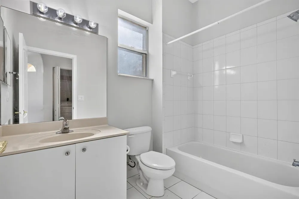 5614 SUNBERRY CIRCLE Fort Pierce, FL 34951