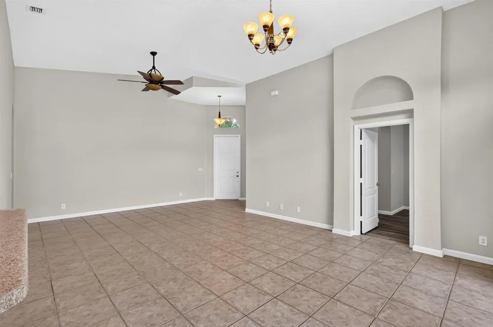 5614 SUNBERRY CIRCLE Fort Pierce, FL 34951