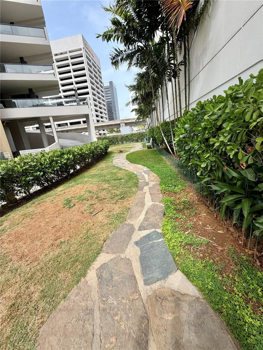 120 Ave Carlos E Chardon QUANTUM METROCENTER #1904 San Juan, PR 00918