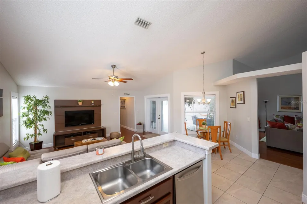 9334 PONTIAC DRIVE Tampa, FL 33626
