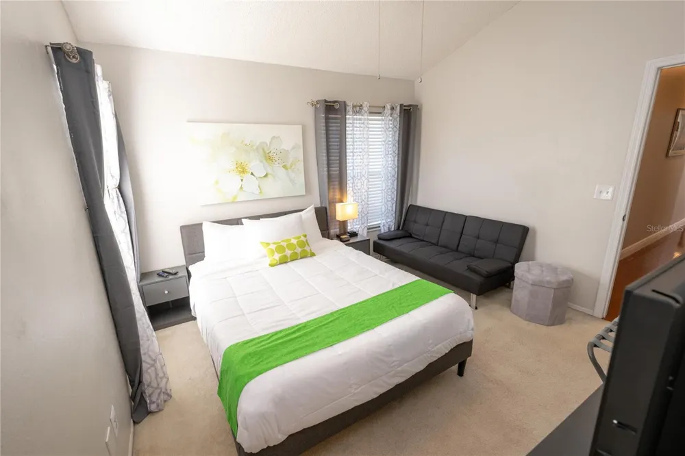 9334 PONTIAC DRIVE Tampa, FL 33626