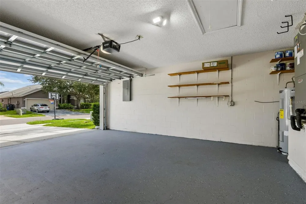 9334 PONTIAC DRIVE Tampa, FL 33626