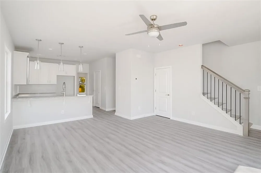 360 Dempsey Drive Fayetteville, GA 30214