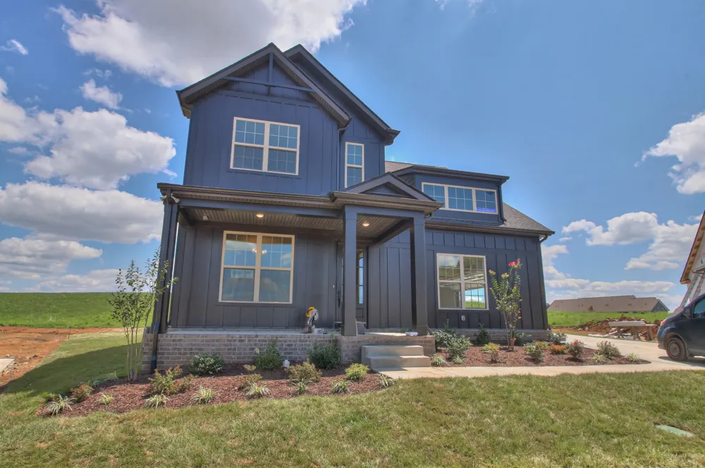 3387 Vinemont Drive Thompsons Station, TN 37179