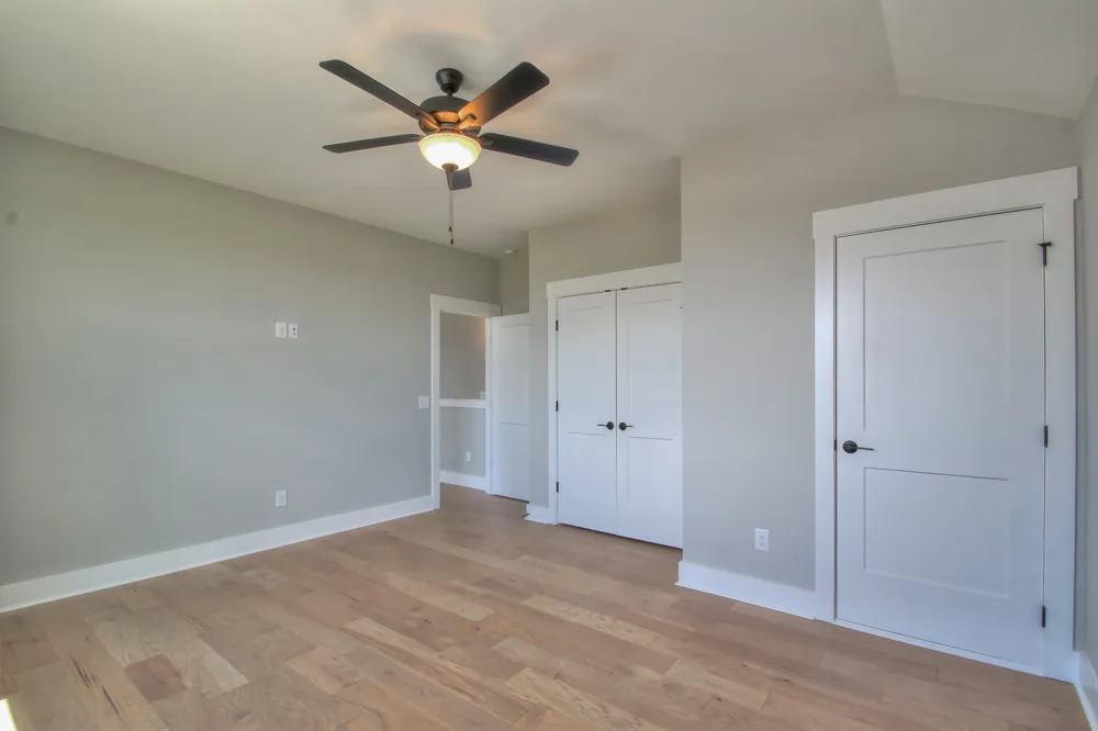 3387 Vinemont Drive Thompsons Station, TN 37179