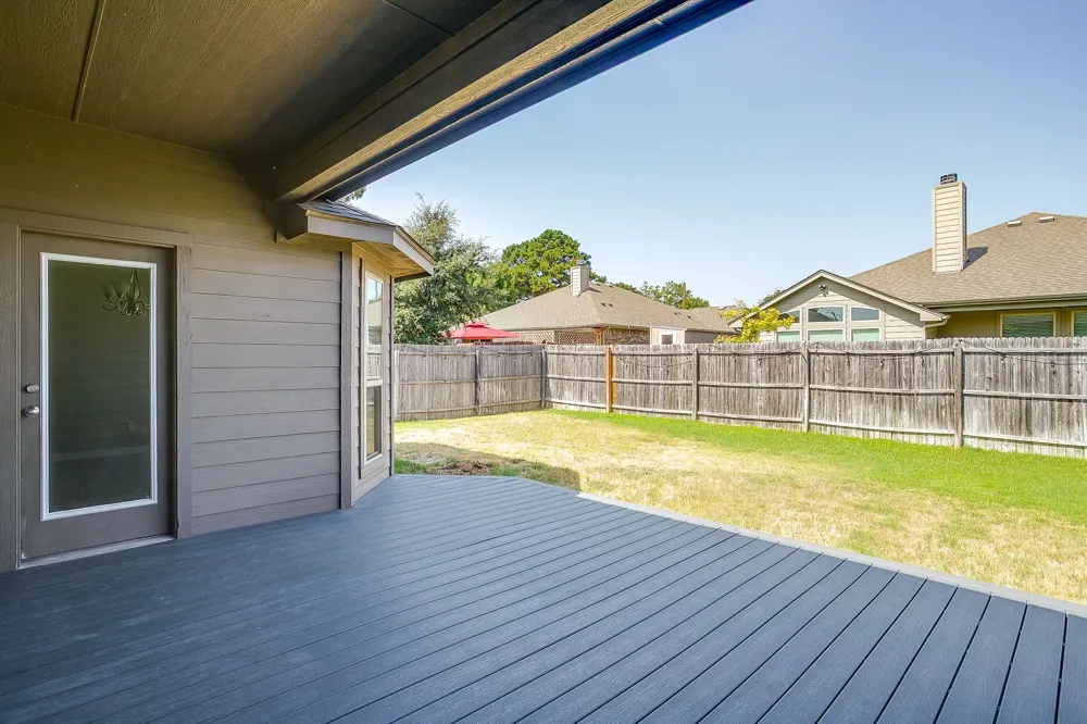 213 Marina Drive Azle, TX 76020