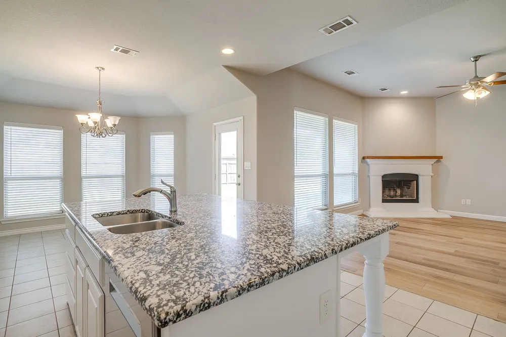 213 Marina Drive Azle, TX 76020