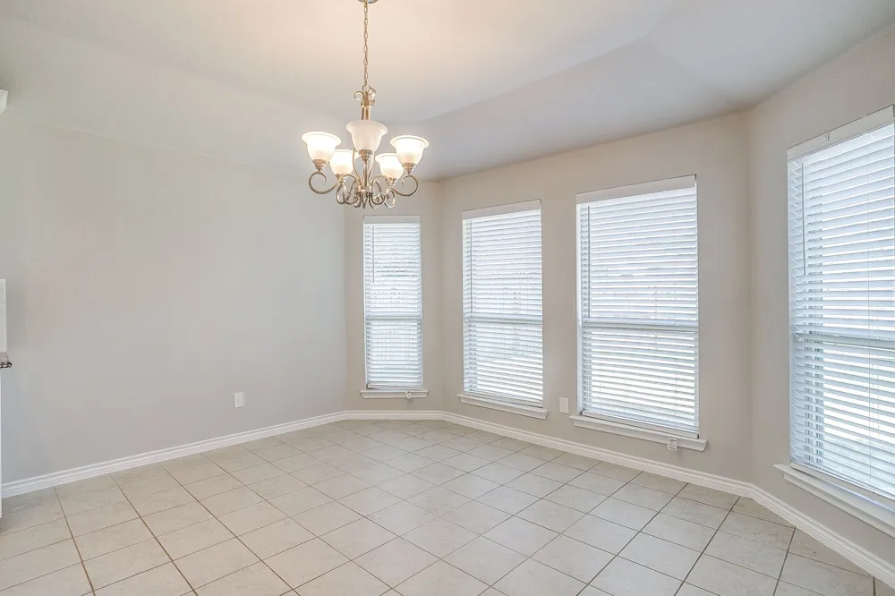 213 Marina Drive Azle, TX 76020