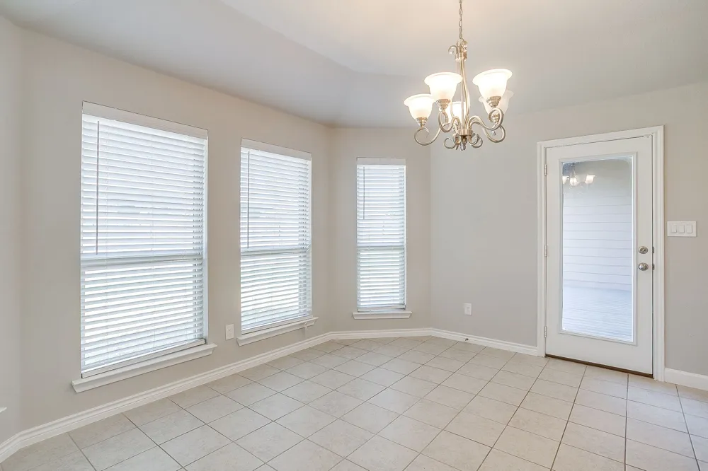213 Marina Drive Azle, TX 76020