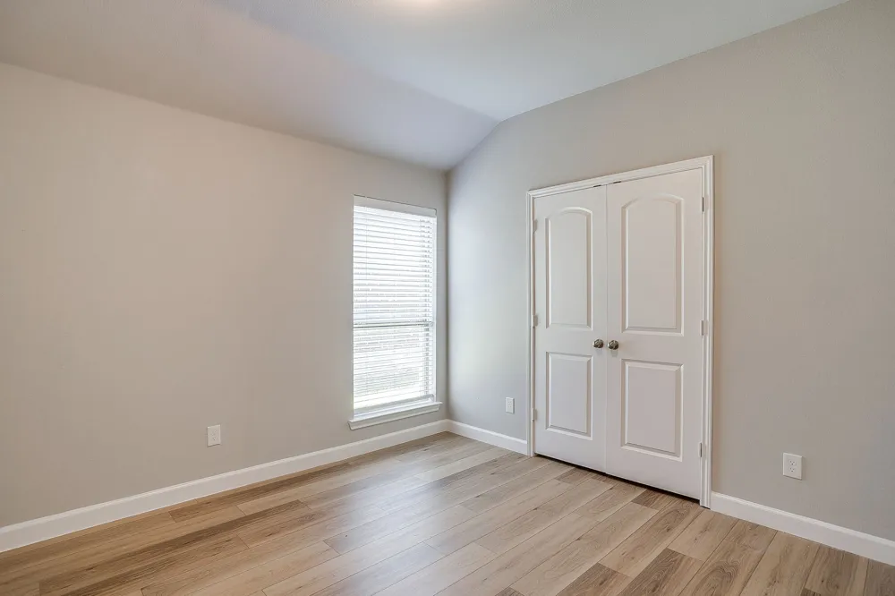213 Marina Drive Azle, TX 76020