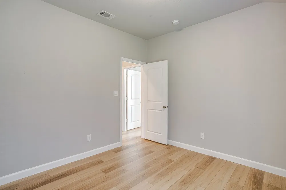213 Marina Drive Azle, TX 76020
