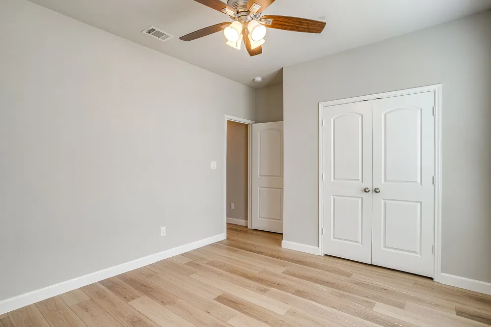 213 Marina Drive Azle, TX 76020