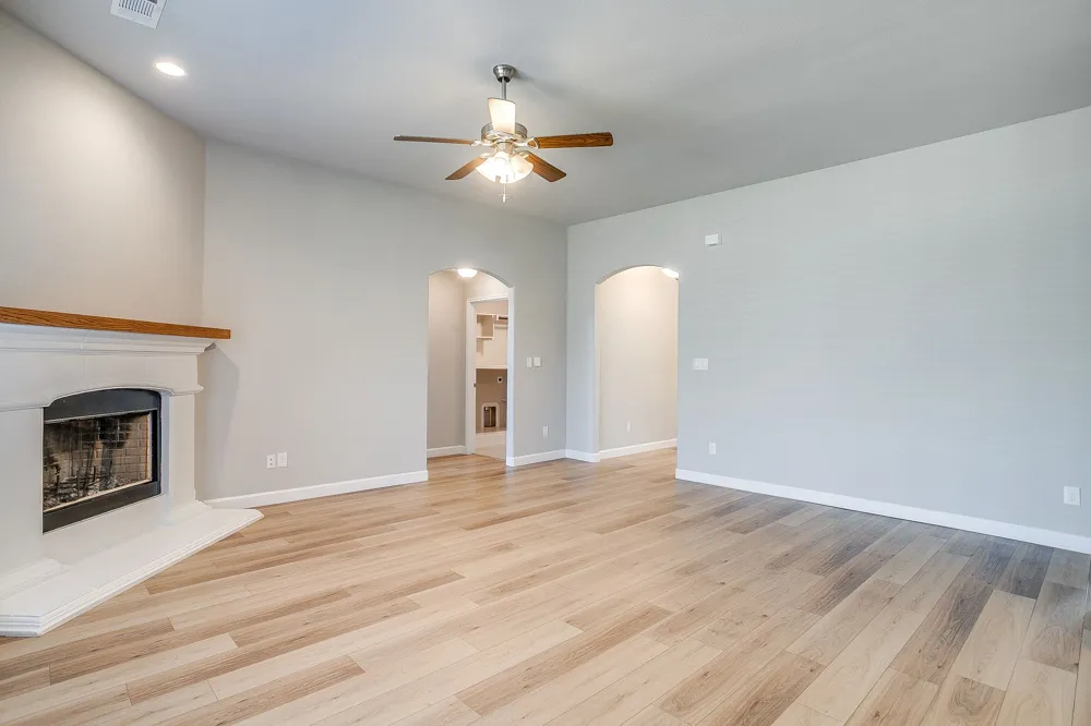 213 Marina Drive Azle, TX 76020