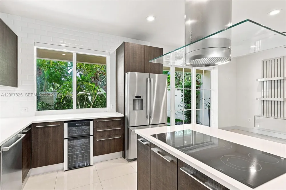 3237 NE 5th St #3237 Pompano Beach, FL 33062