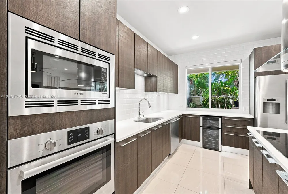 3237 NE 5th St #3237 Pompano Beach, FL 33062