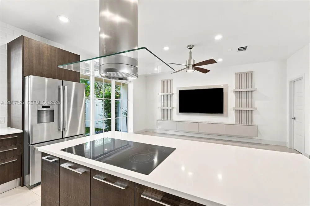 3237 NE 5th St #3237 Pompano Beach, FL 33062