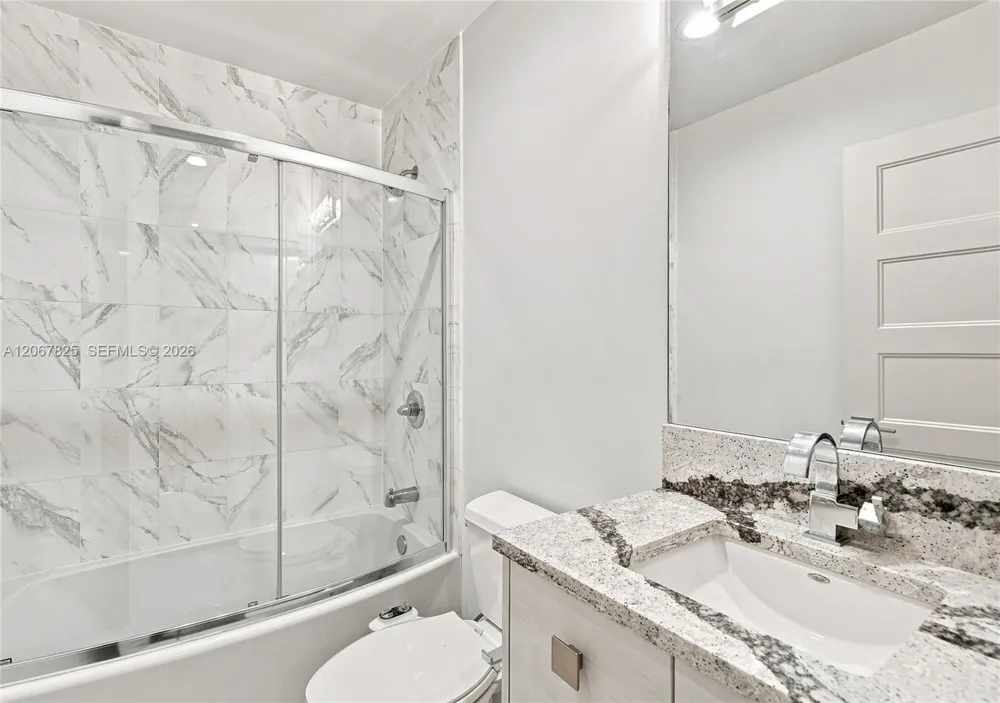 3237 NE 5th St #3237 Pompano Beach, FL 33062