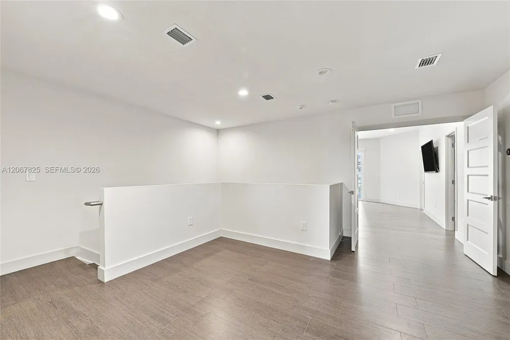 3237 NE 5th St #3237 Pompano Beach, FL 33062