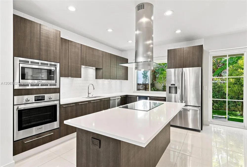 3237 NE 5th St #3237 Pompano Beach, FL 33062