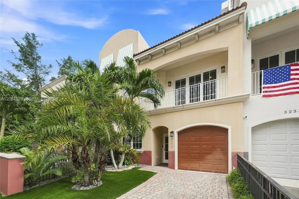 3237 NE 5th St #3237 Pompano Beach, FL 33062