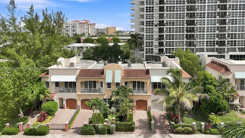 3237 NE 5th St #3237 Pompano Beach, FL 33062