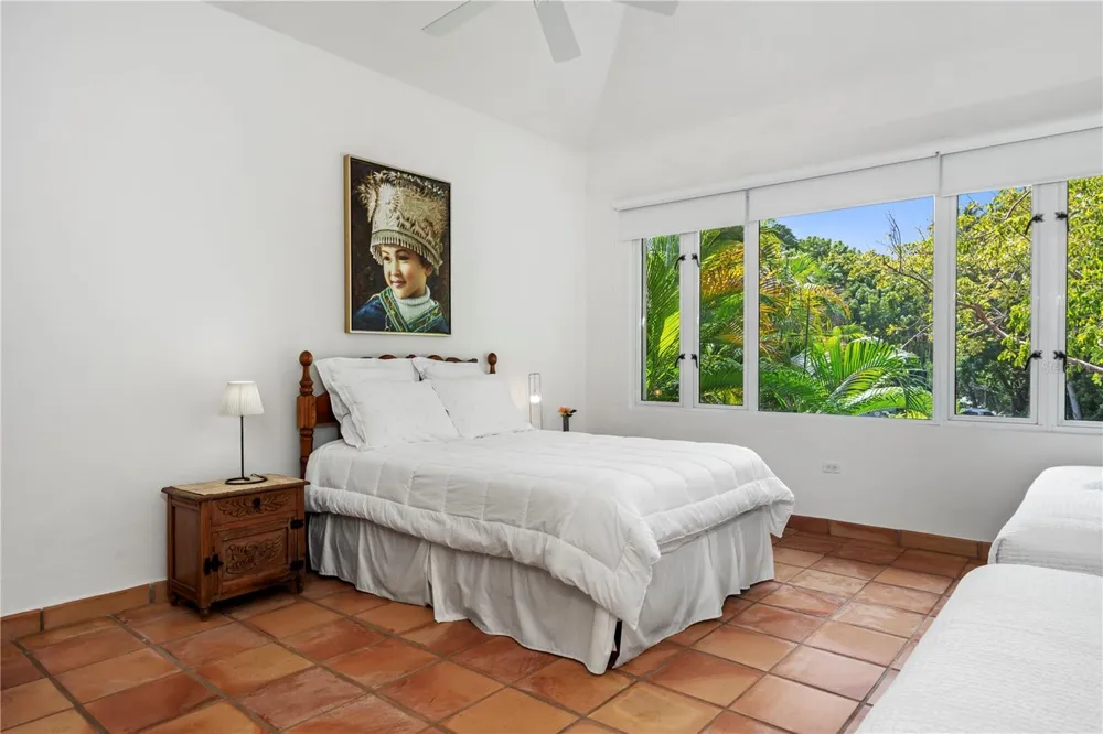 26 GREEN VILLAS DRIVE #26 Dorado, PR 00646