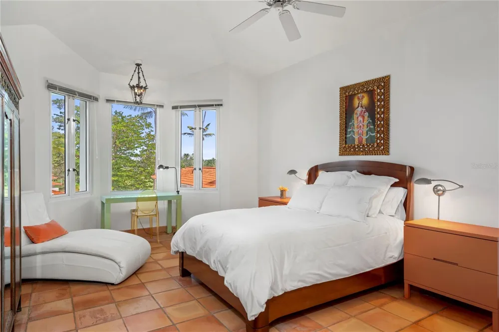 26 GREEN VILLAS DRIVE #26 Dorado, PR 00646