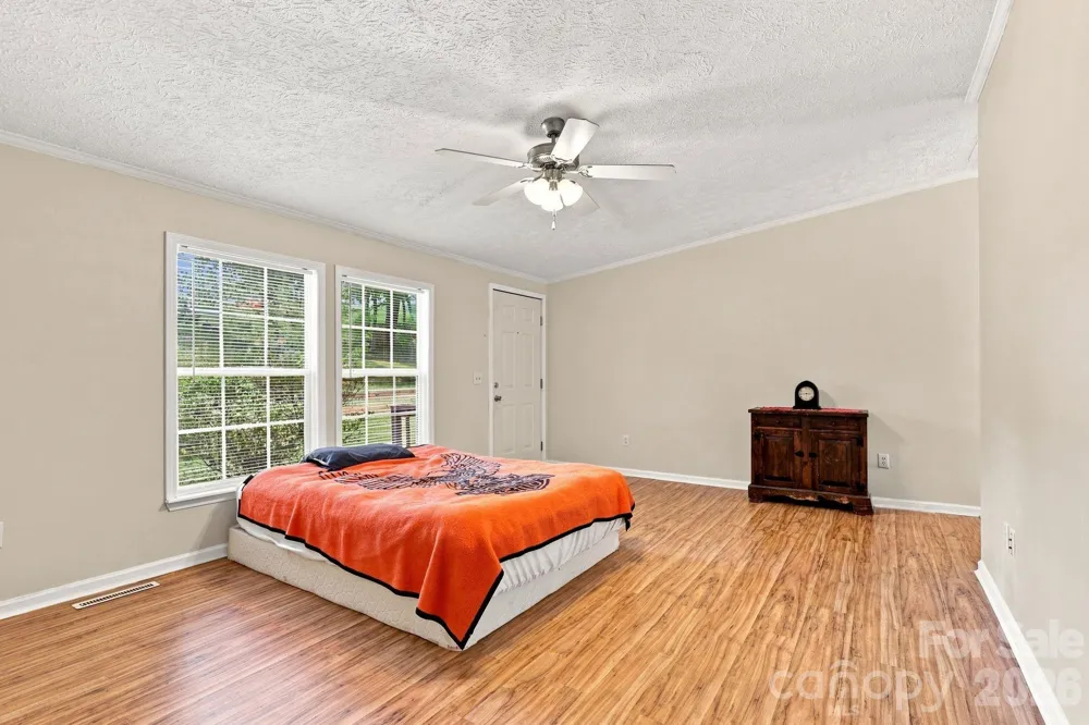 175 Riverfield Drive Statesville, NC 28625