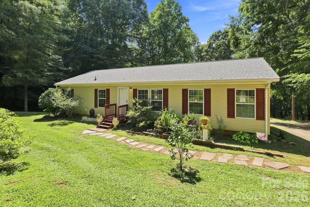 175 Riverfield Drive Statesville, NC 28625