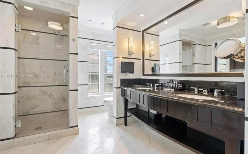 4391 Collins Avenue #623 Miami Beach, FL 33140