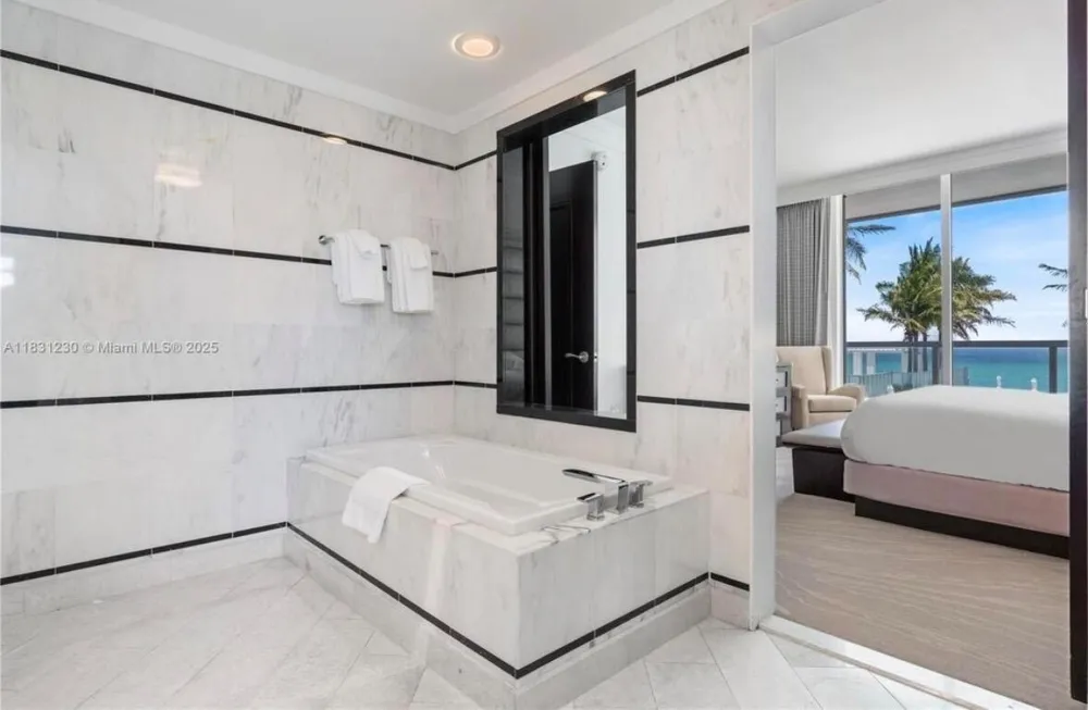 4391 Collins Avenue #623 Miami Beach, FL 33140