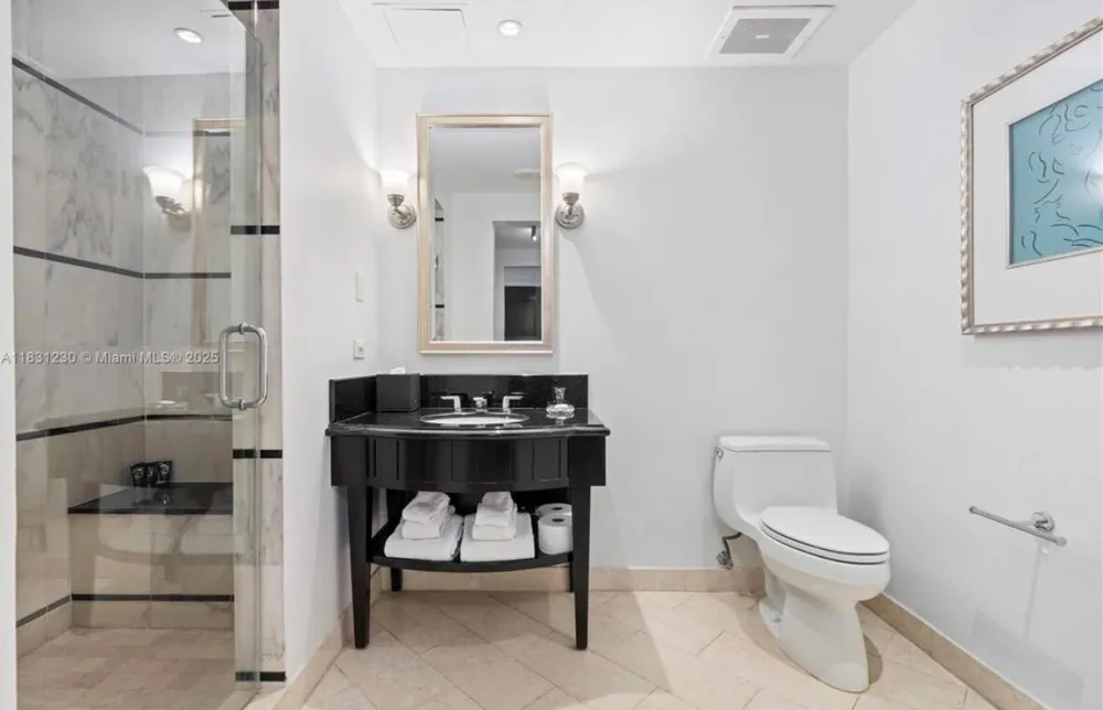 4391 Collins Avenue #623 Miami Beach, FL 33140