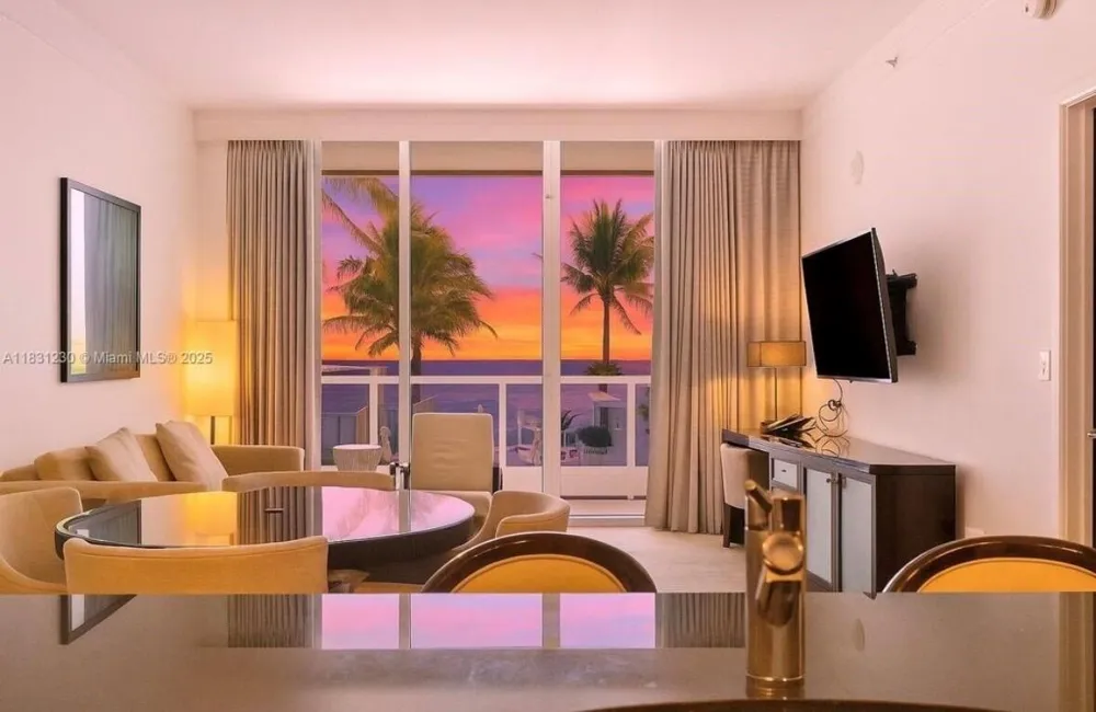 4391 Collins Avenue #623 Miami Beach, FL 33140