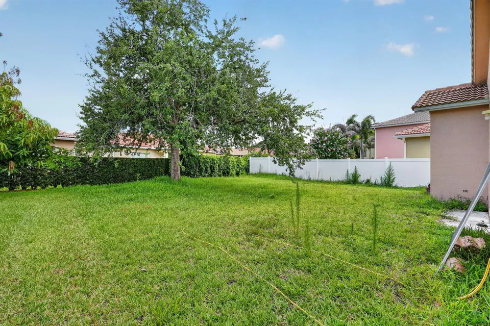 6305 SPRING LAKE TERRACE Fort Pierce, FL 34951