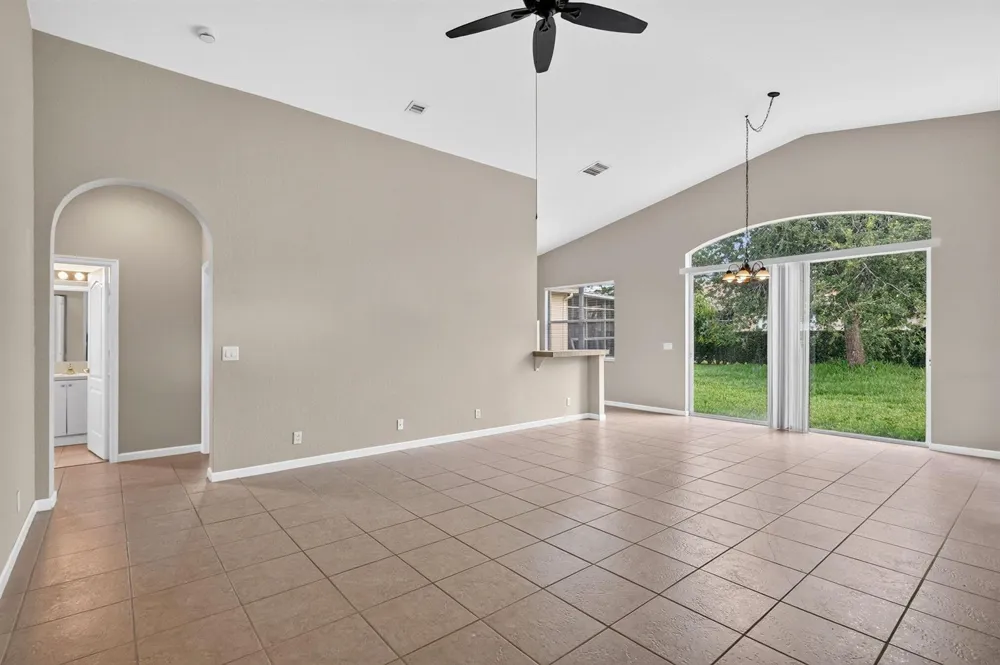 6305 SPRING LAKE TERRACE Fort Pierce, FL 34951