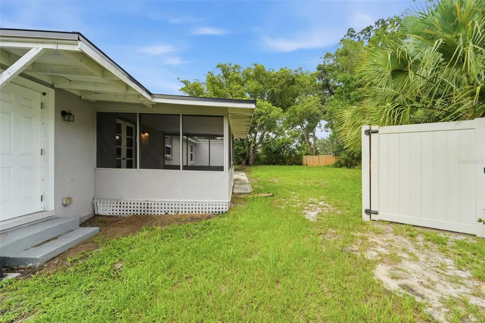 259 COLOMBA ROAD Debary, FL 32713