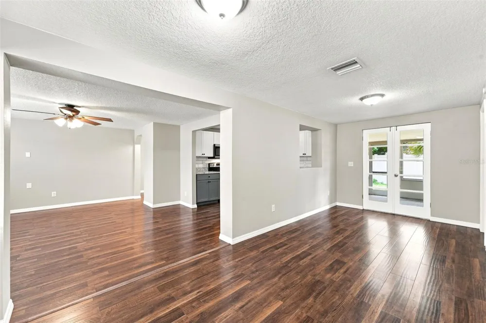 259 COLOMBA ROAD Debary, FL 32713