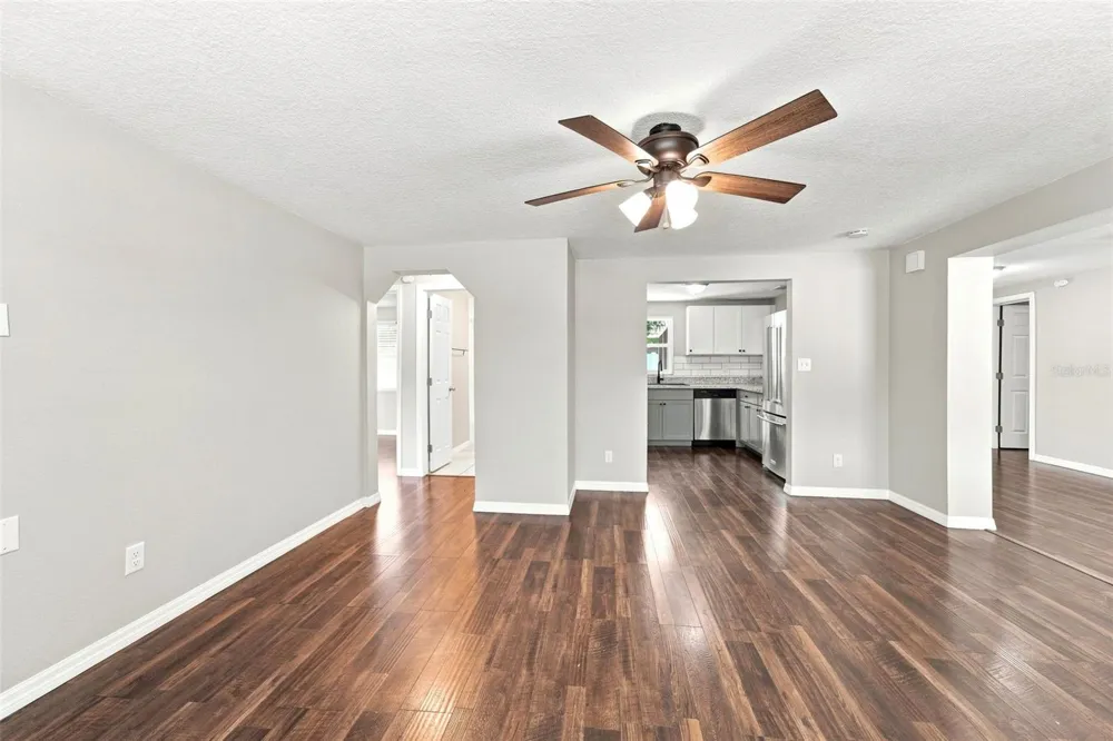 259 COLOMBA ROAD Debary, FL 32713