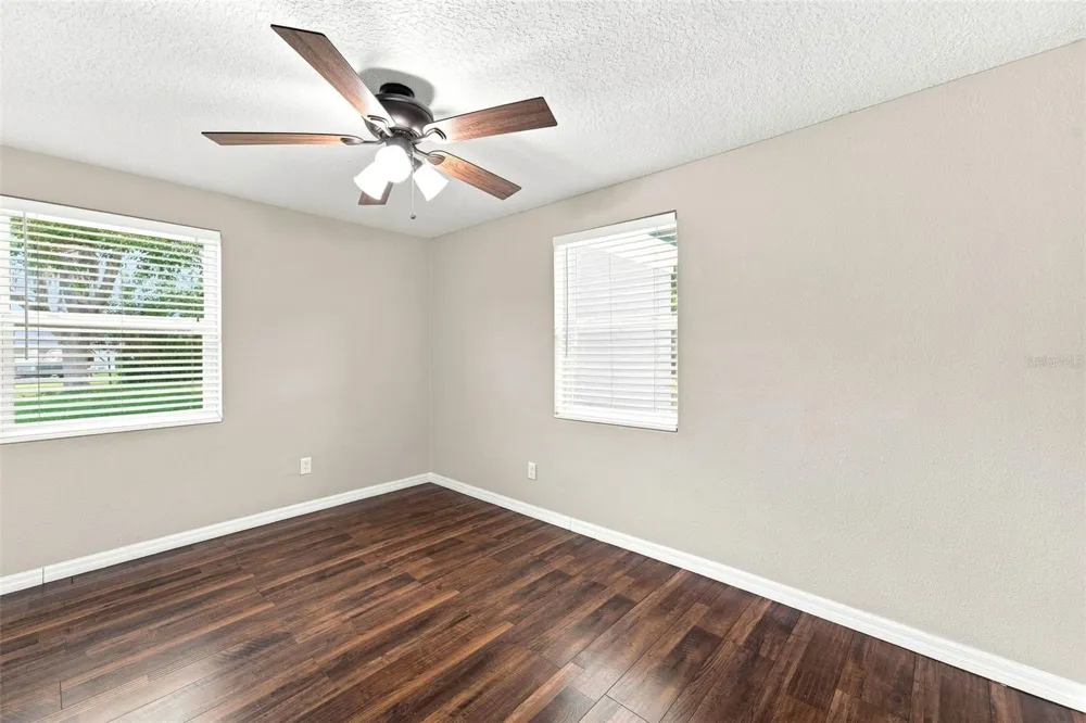 259 COLOMBA ROAD Debary, FL 32713
