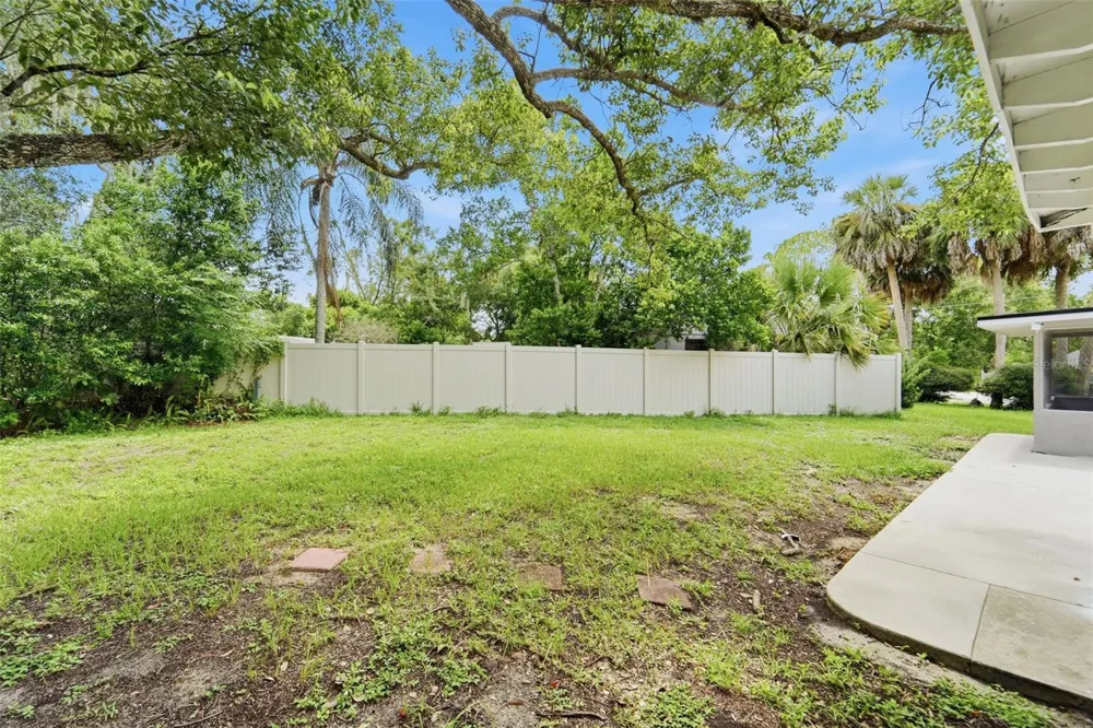 259 COLOMBA ROAD Debary, FL 32713