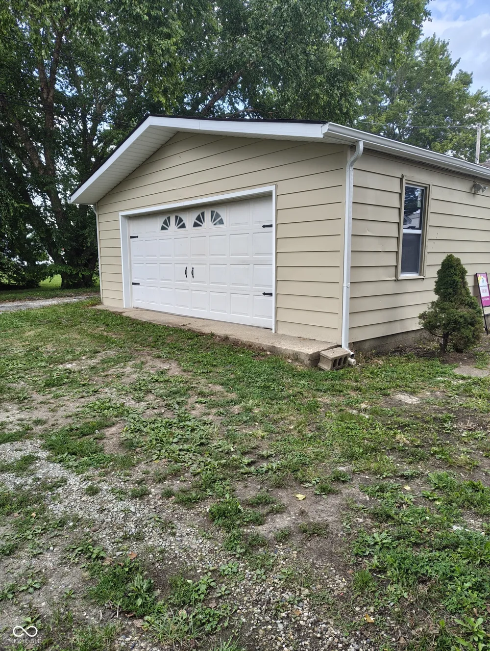 302 E 6th Street Alexandria, IN 46001